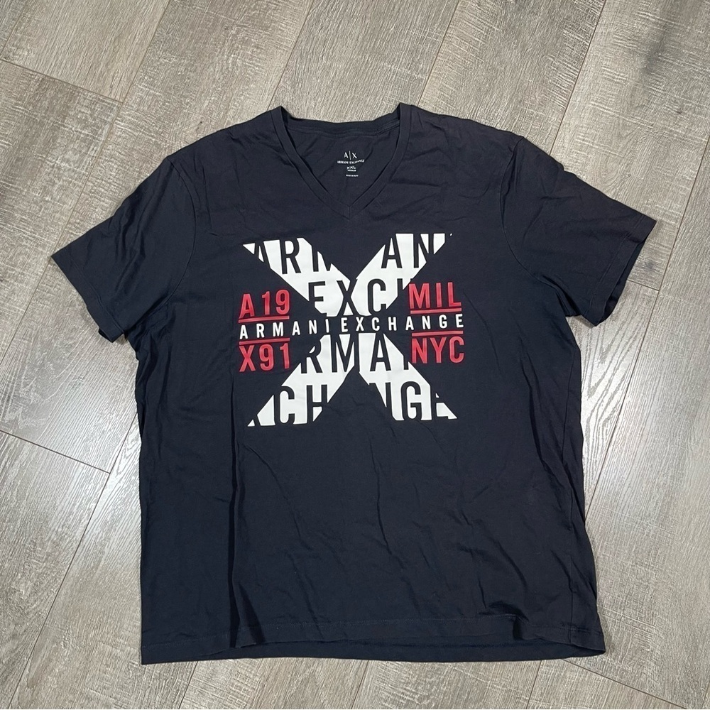 A/X Armani Exchange Mens T shirt V neck Navy Size XXL